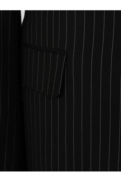 Luxury Custom Tailored Men's Suit - Unmatched Elegance